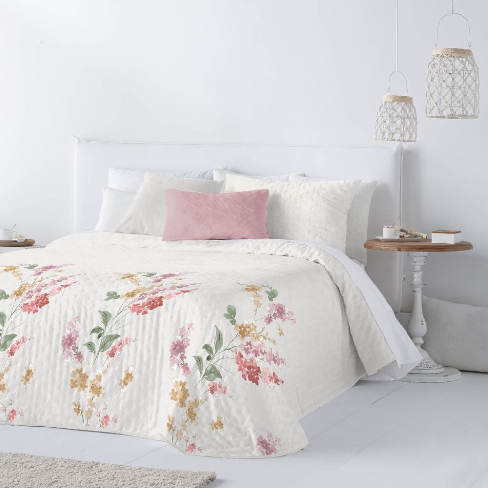 Bouti Bianka White Quilt FUN&DECO