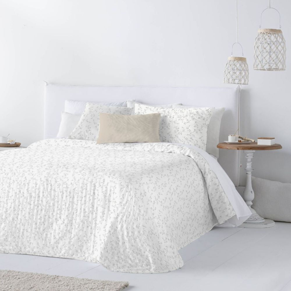 Bouti Bianka White Quilt FUN&DECO