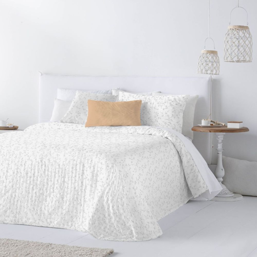 Bouti Bianka White Quilt FUN&DECO