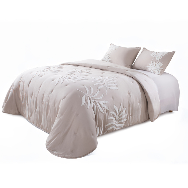 Colcha bouti beige bordada BRINDISI marca CLARA VIDAL