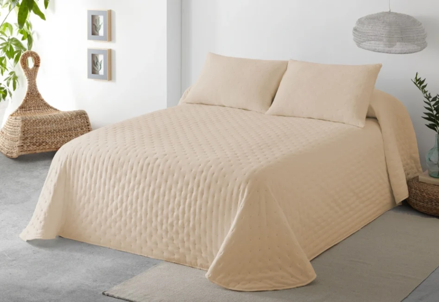 Couette douce DN MODA en peau de mouton beige