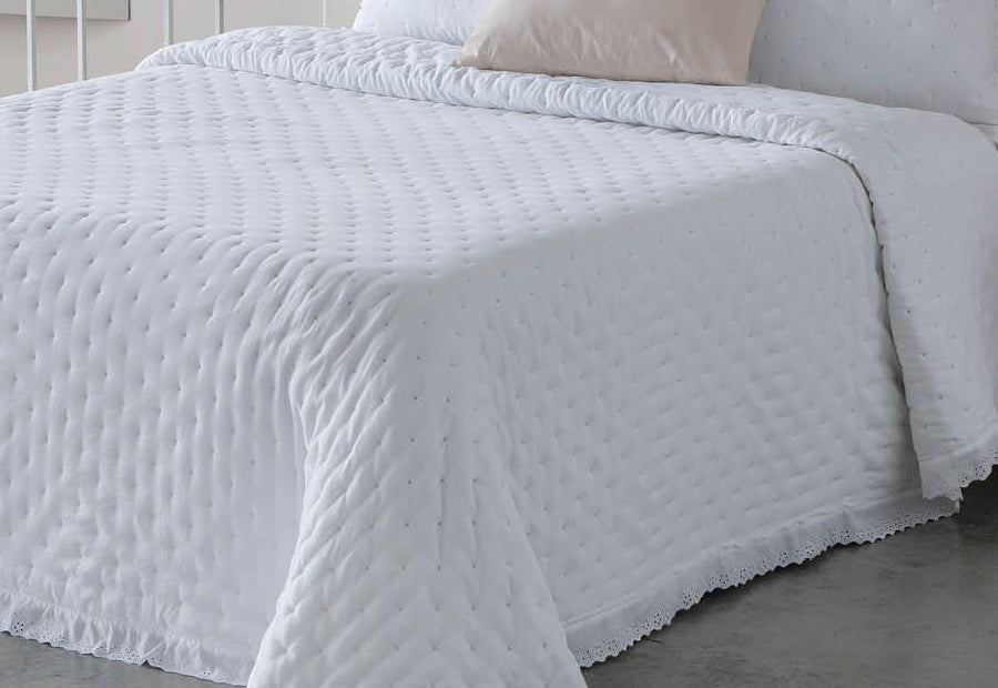 Colcha Bouti Comforter Entretiempo 200gr FUNDECO Adelia Blanco