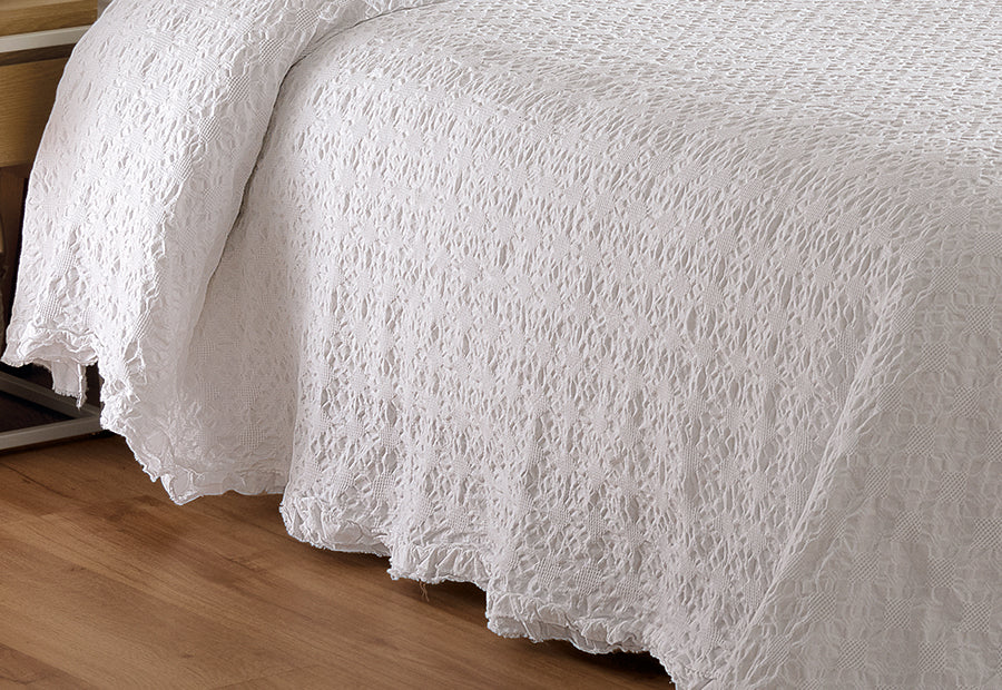 Colcha Jacquard Algodón Stone Wash Volante ENCANTO