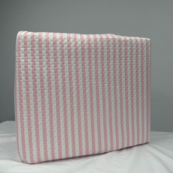 Colcha rosa con doble volantes modelo NOA