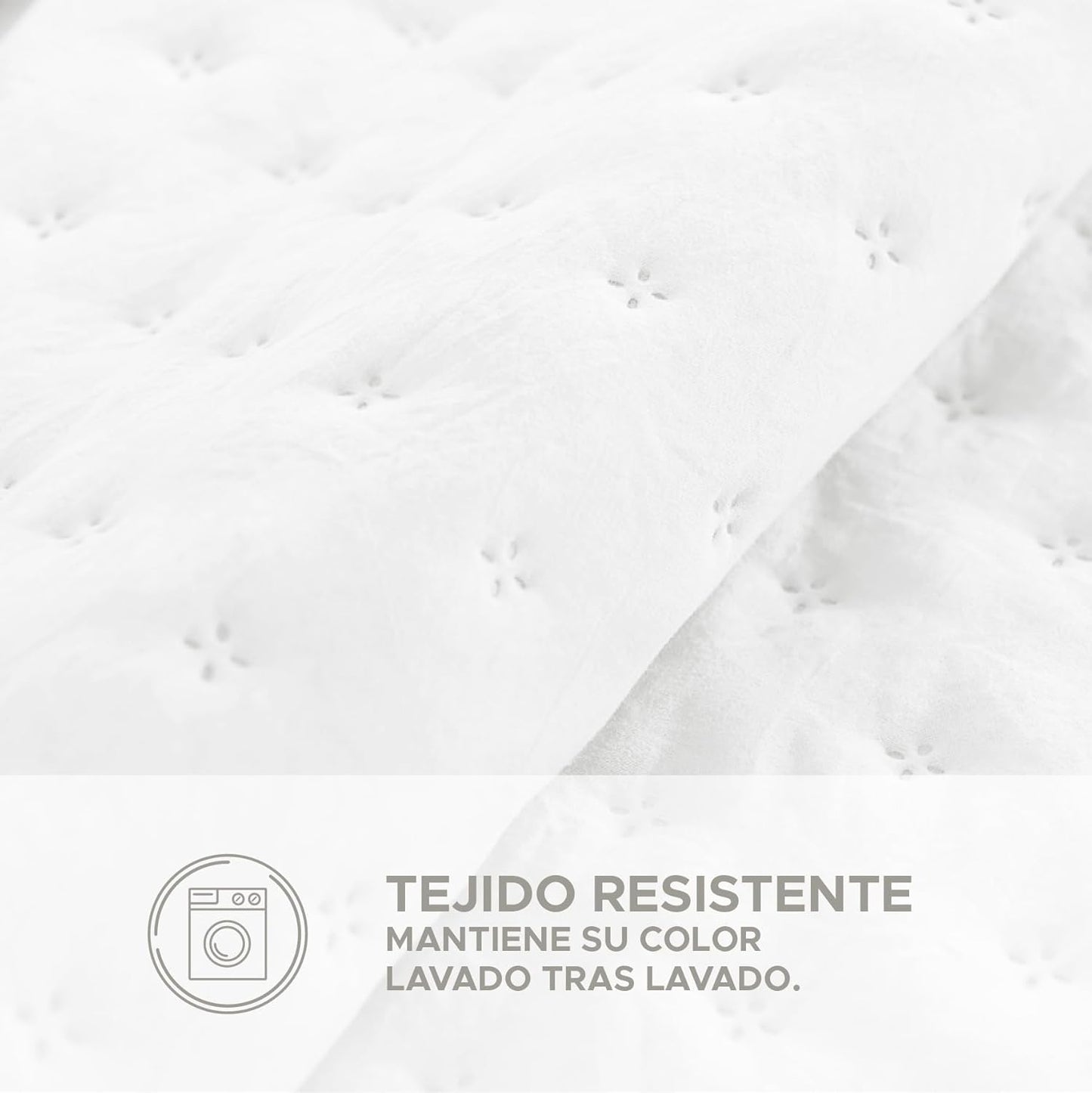 Colcha blanca Victorio & Lucchino modelo Marina con Volante