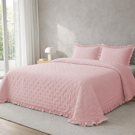 Colcha rosa Victorio & Lucchino modelo Amara con Volante