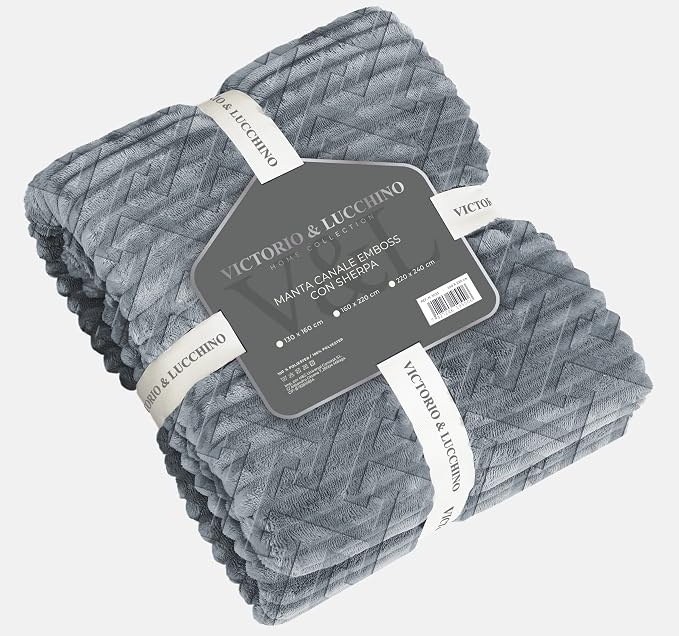 Manta Plaid Victorio & Lucchino Canale con Reverso sherpa color gris oscuro(VL80511)