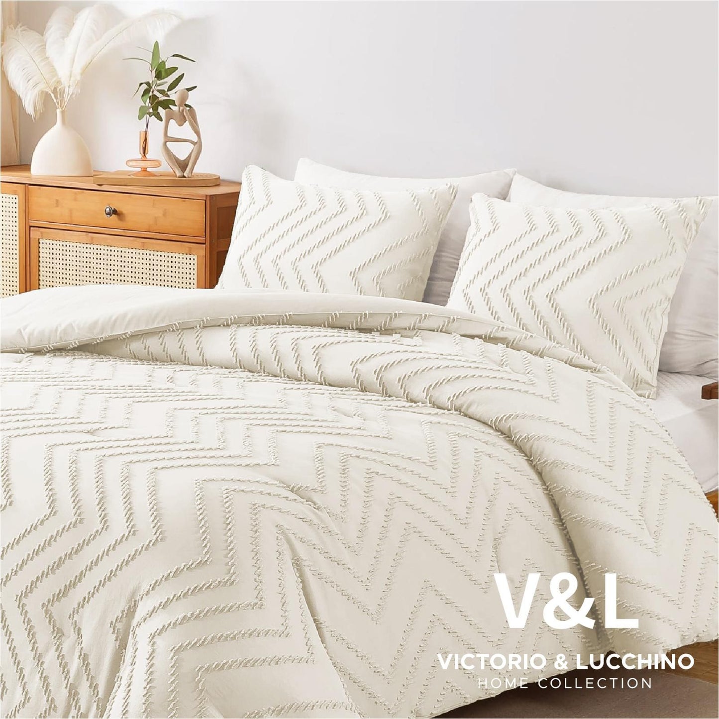 Colcha color crudo Atenea de Victorio & Lucchino con tufting