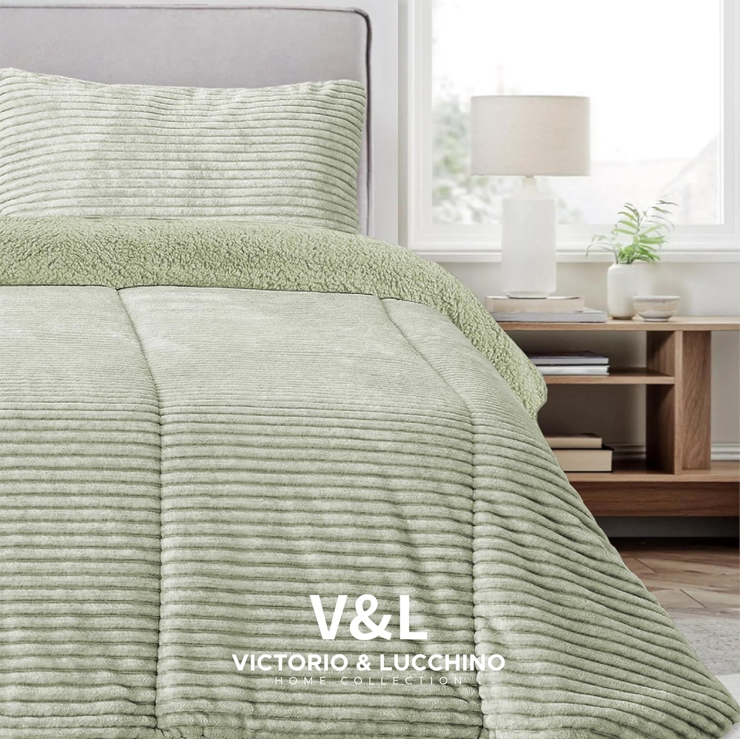 Comforter Jaspeado con Reverso de Borreguito – 650 g/m²  Incluye Funda(s) de Cojín modelo ANAYA de Victorio&Lucchino en color verde