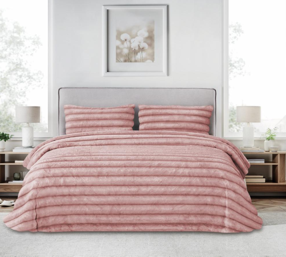 Edredón Conforter rosa sedalina 800 gr modelo  Faux de Victorio&Lucchino