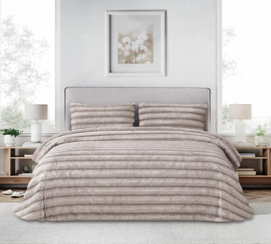 Edredón Conforter camel sedalina 800 gr modelo  Faux de Victorio&Lucchino