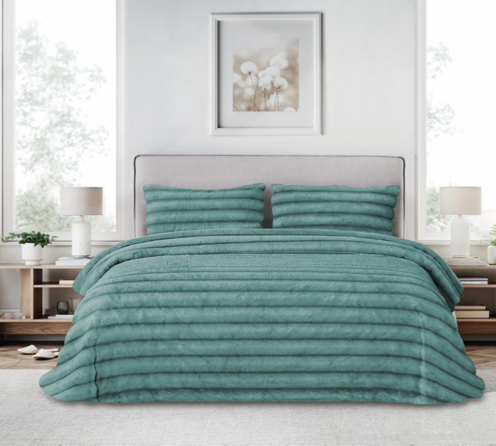 Edredón Conforter agua marina sedalina 800 gr modelo  Faux de Victorio&Lucchino