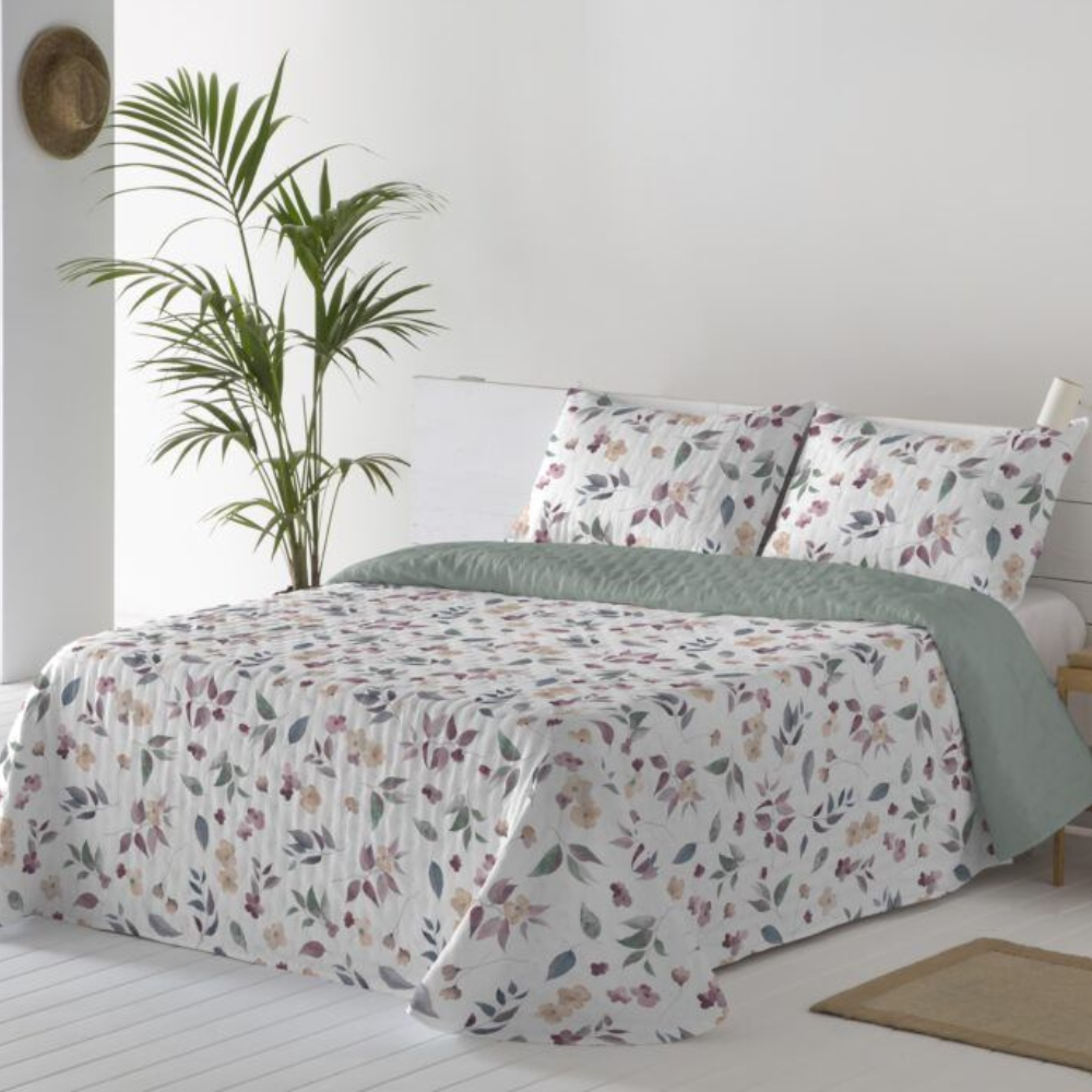 Colcha con estampado floral modelo Verona marca Ankeli