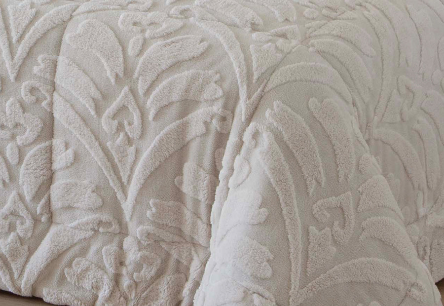 Edredón beige con Sherpa modelo Elai marca Antilo
