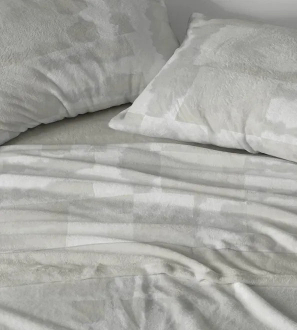Sábana Coralina diseño floral colar beige TRN031 de Burrito Blanco