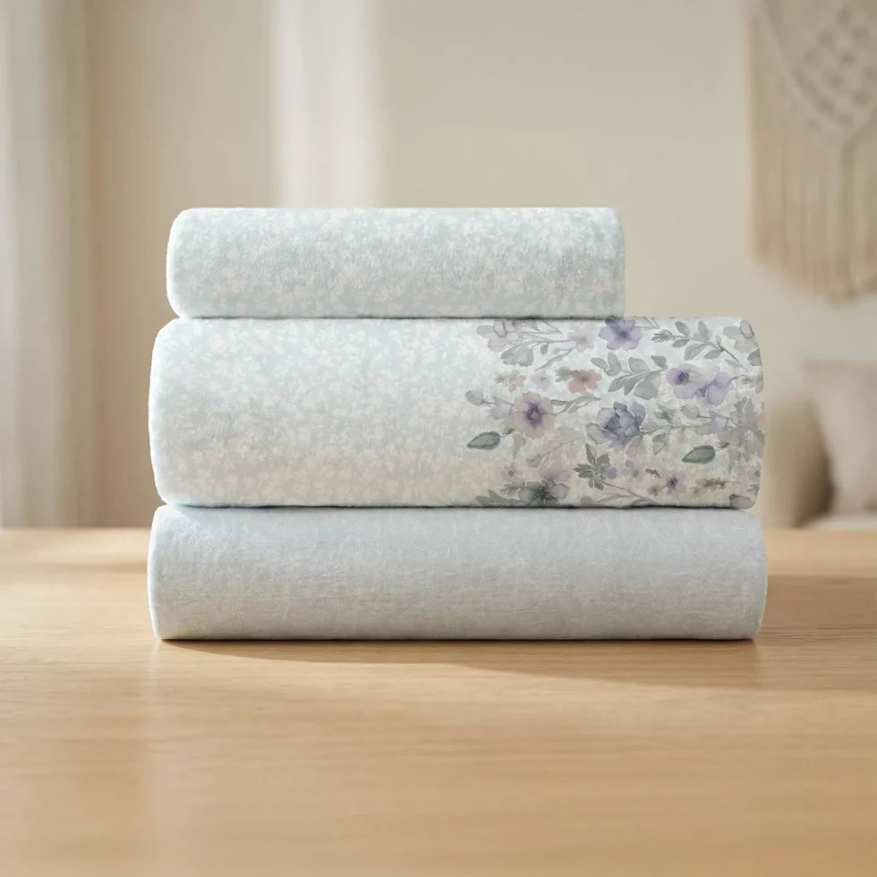Juego sábanas coralina velvet floral verde azulado  565 marca MANTEROL