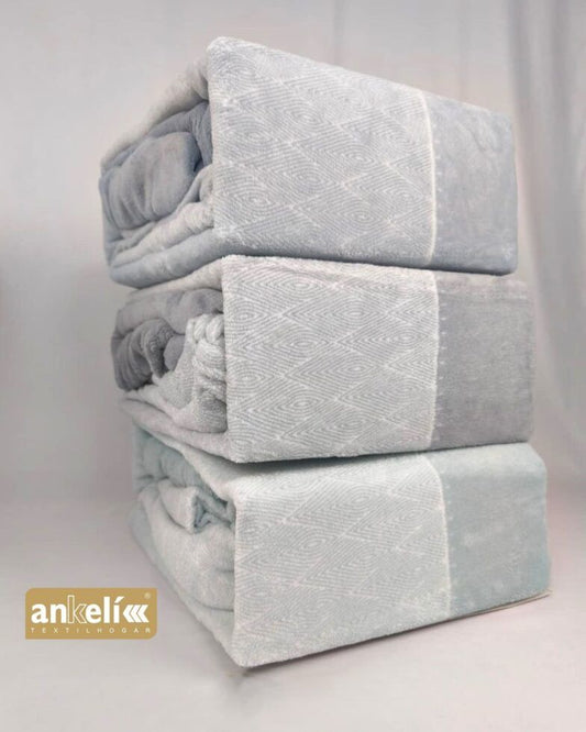 Sábanas Coralina modelo Kentia de Ankeli