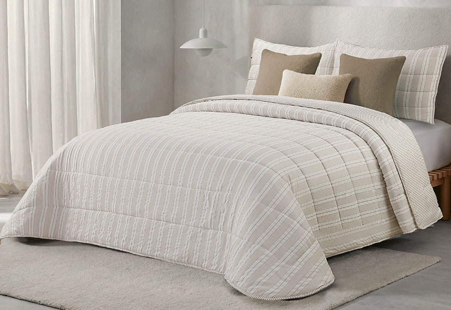 Edredón Jacquard Entretiempo 200gr FUNDECO Nila beige