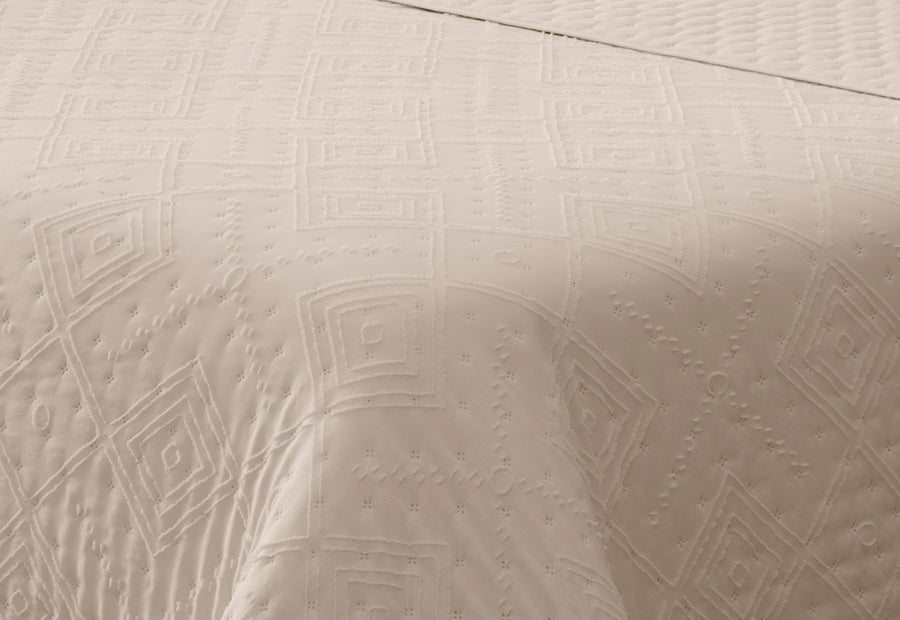 Colcha lina Bouti Suave Relieve DN MODA Reversible Pilar