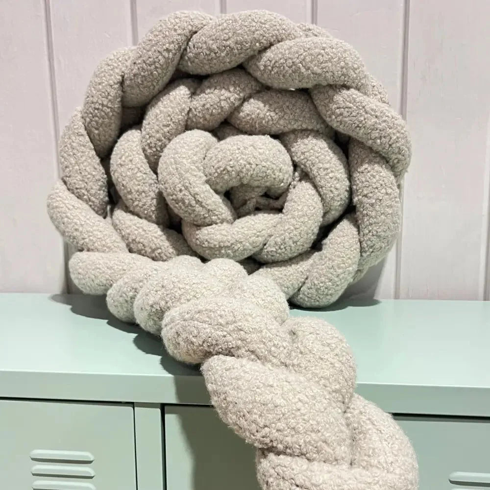 Trenza Protector de Cuna 200cm BOUCLE STONE